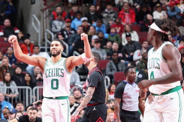 yl23455永利官网-【观察】绿军三分为王拥抱潮流，冲击两连冠底气足